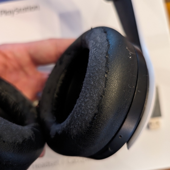 Sony Playstation PS PS5 Pulse 3D Wireless Headset - Picture 6 of 6